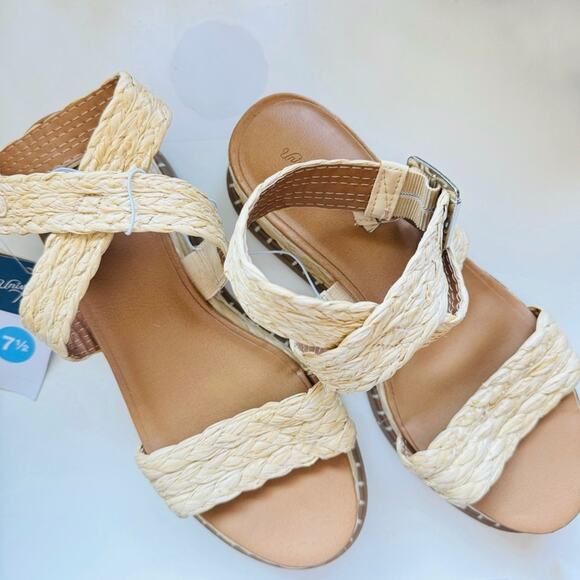 NEW TARGET UNIVERSAL THREAD White Beige Platform Wedge Heel Sandals Slides 7.5 - Picture 8 of 11